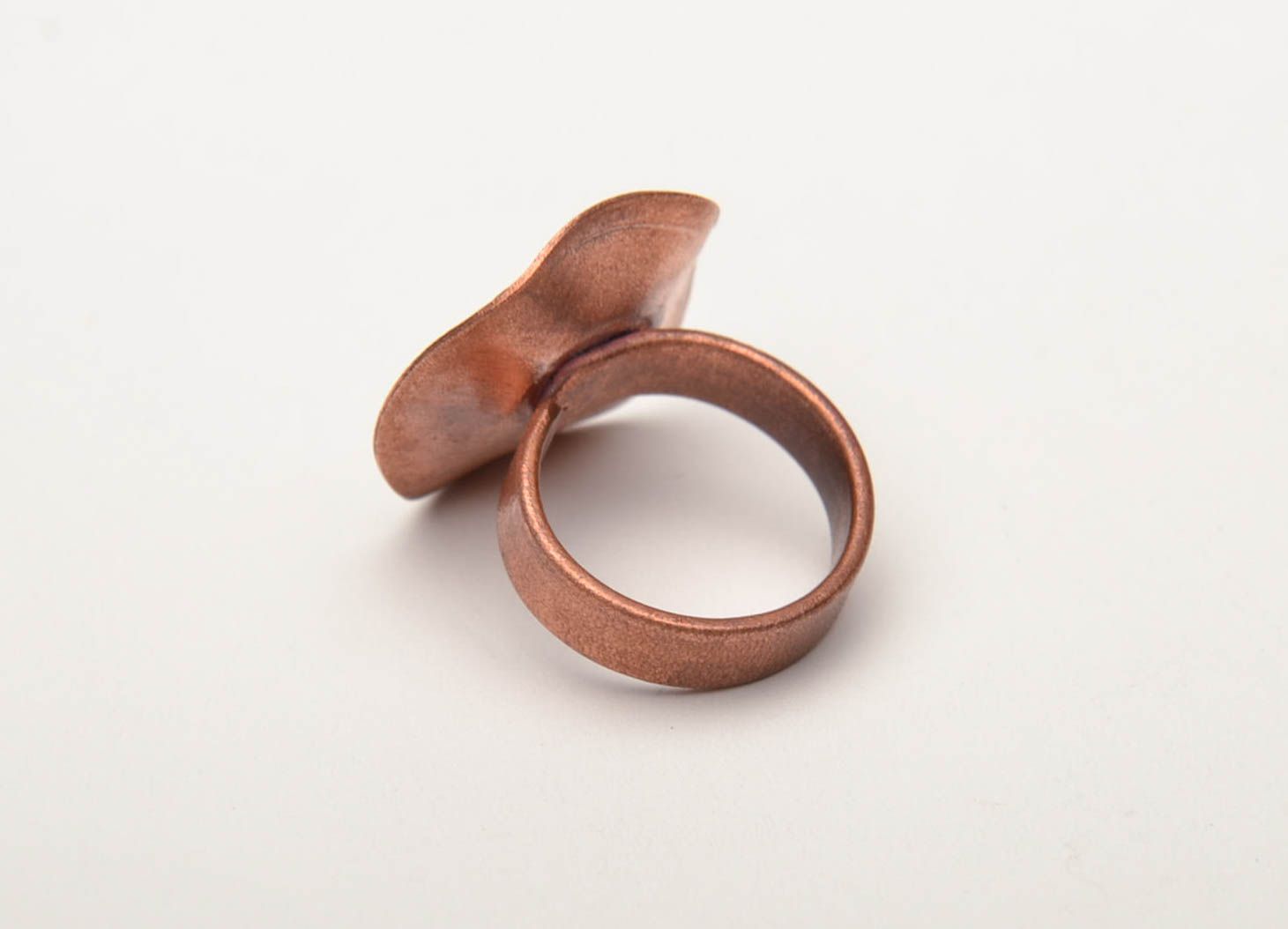 Copper ring painted with enamels with adjustable size photo 4