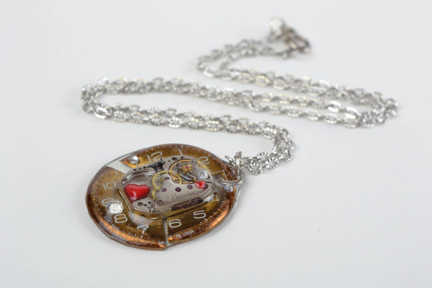 Beautiful handmade designer round steampunk pendant with chain and plastic basis photo 4