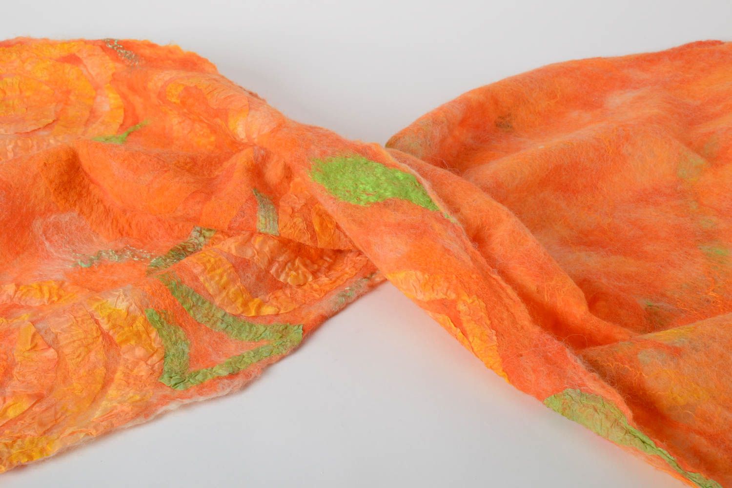 Écharpe laine Accessoire fait main orange avec fleurs Cadeau femme original photo 5