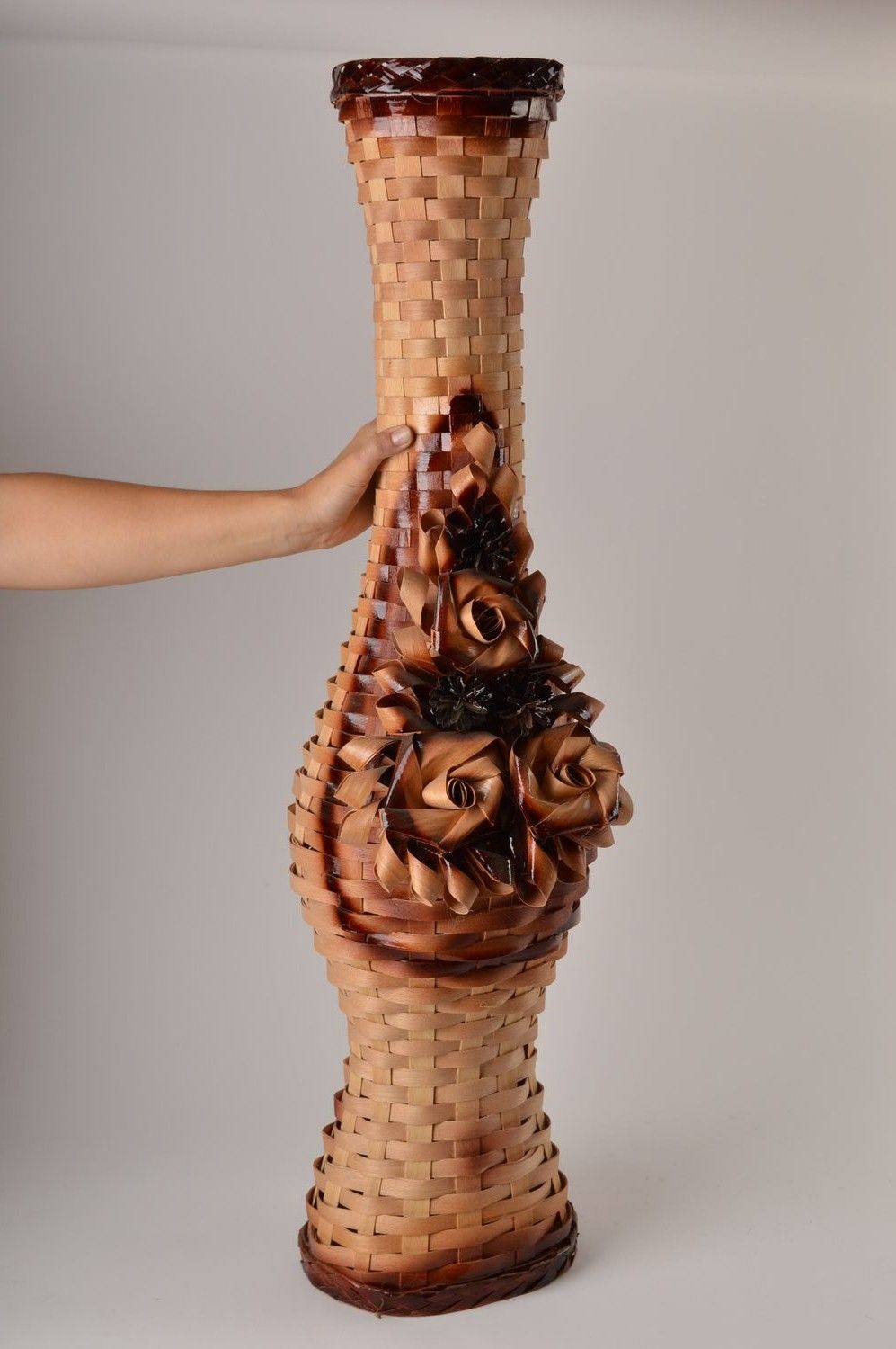Декоративная ваза хэнд мэйд плетеная ваза из шпона необычная ваза напольная фото 2