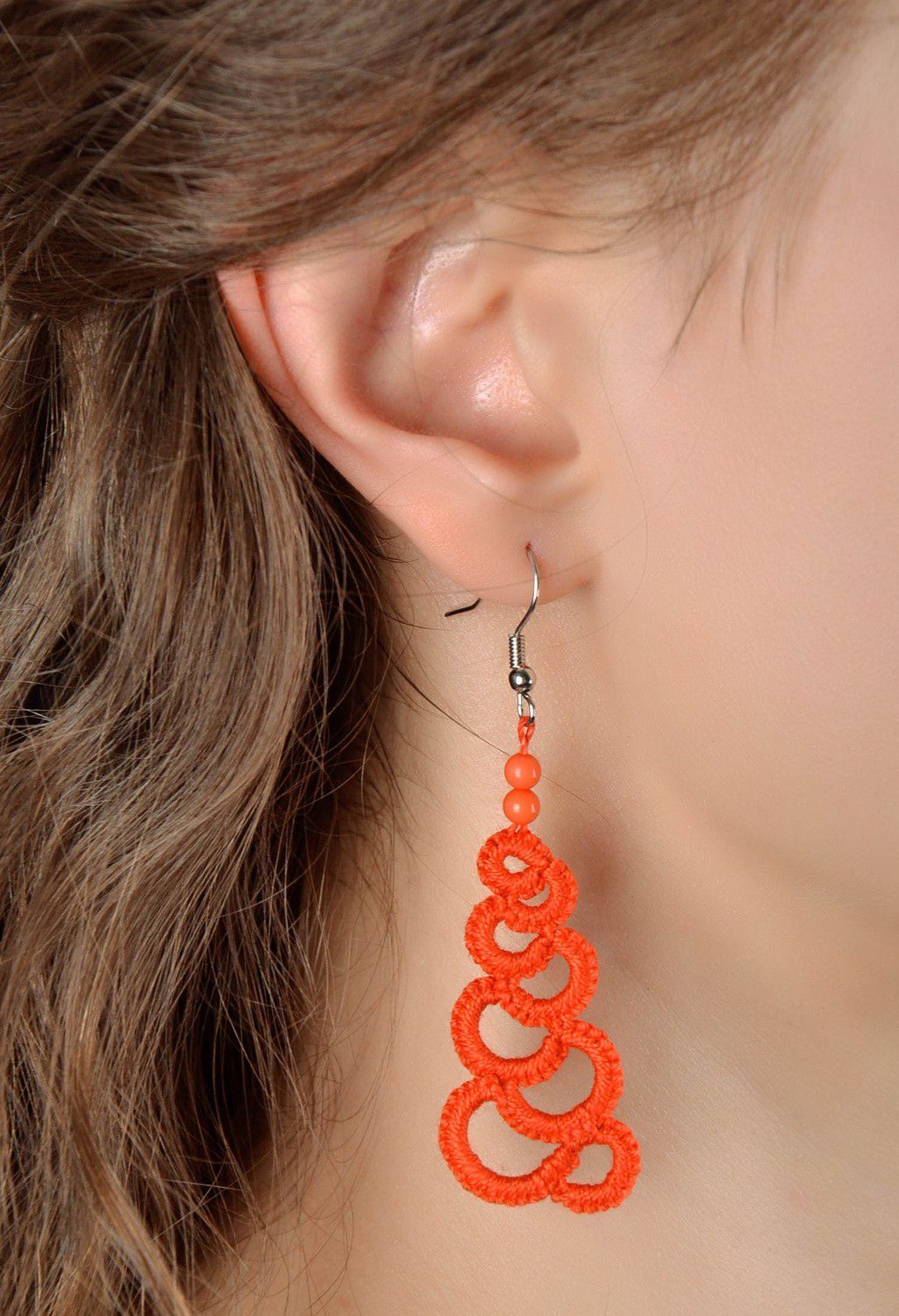 Coral earrings made from woven lace photo 4