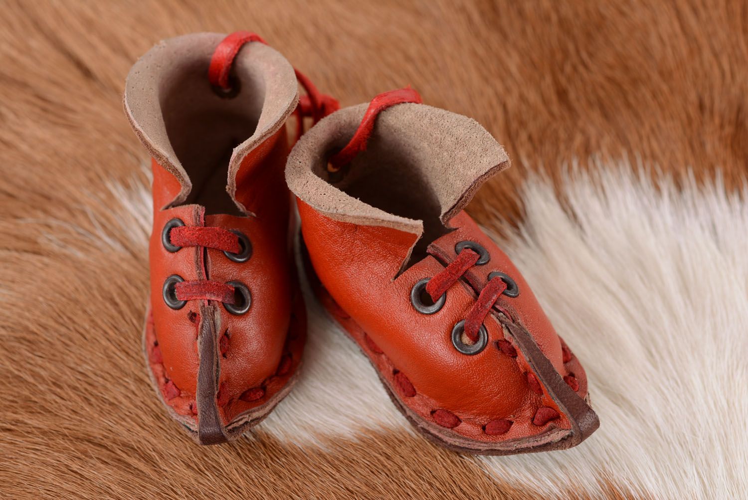 Подвески-ботиночки из натуральной кожи фото 2