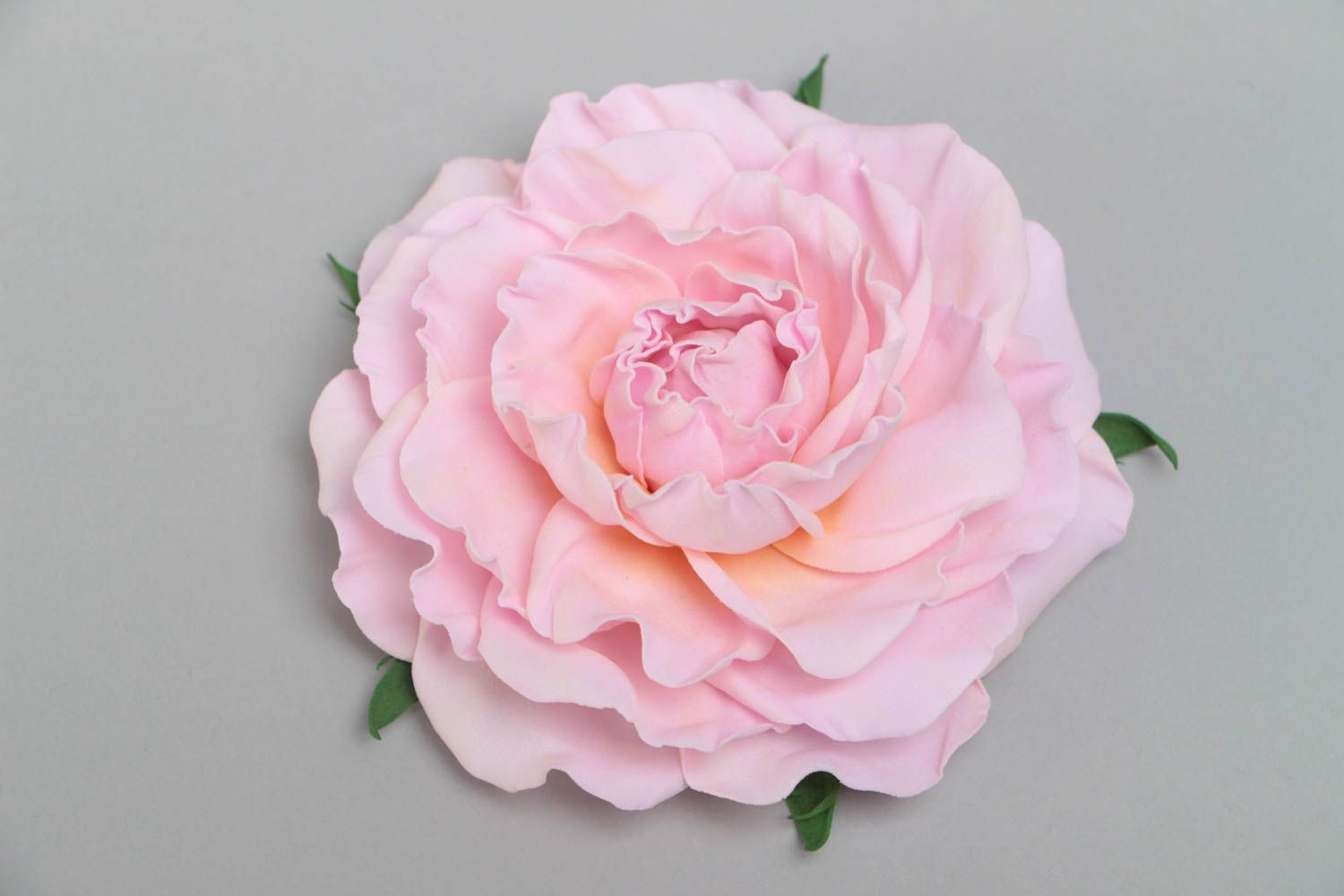 Grande fleur pour broche en foamiran faite main originale Rose délicate photo 2