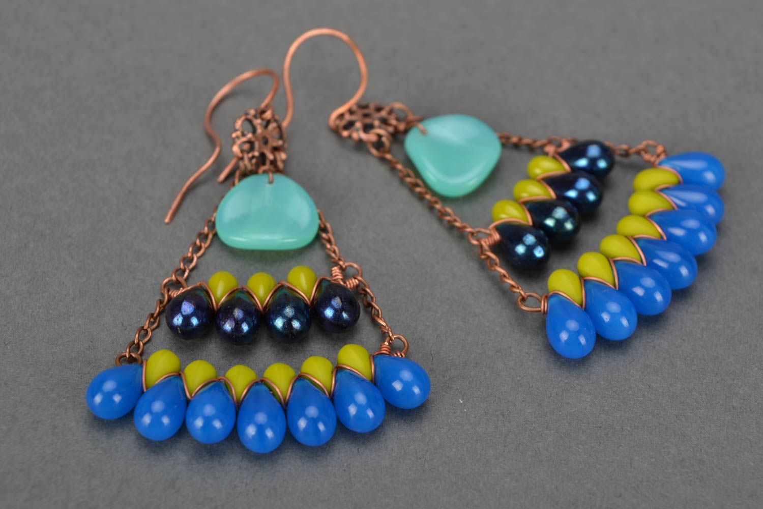 Beautiful handmade massive beaded earrings with Czech glass Peacock Tail photo 4