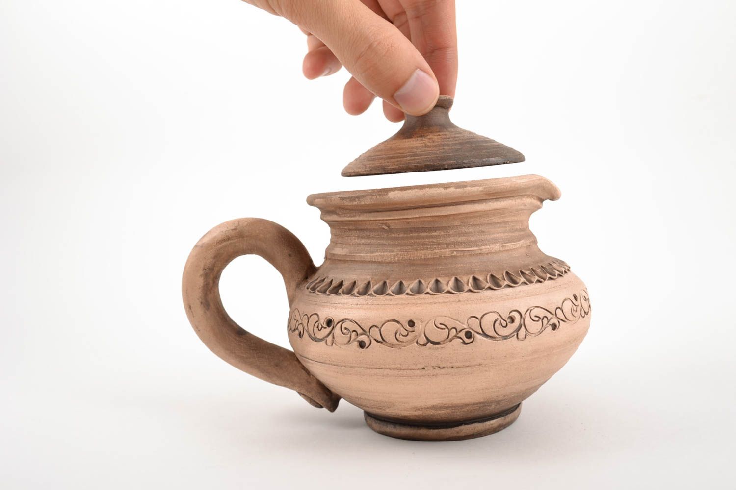 Handmade ethnic ceramic ornamented sauce pot of small size for 750 ml photo 2