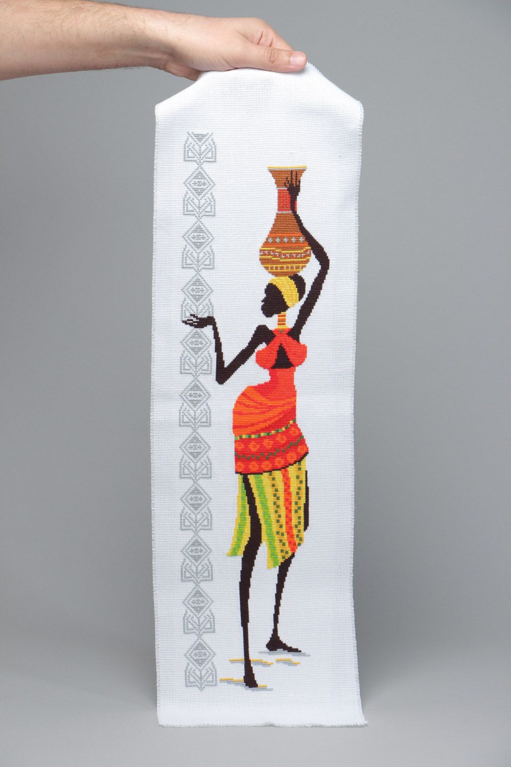 Tableau brodé au point de croix fait main vertical original style africain photo 5