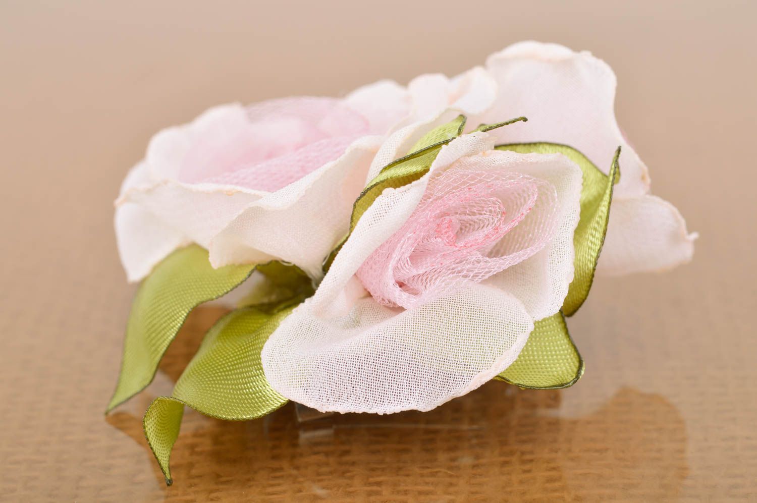 Handmade hair clip brooch with three pink flowers created of satin and tulle photo 5