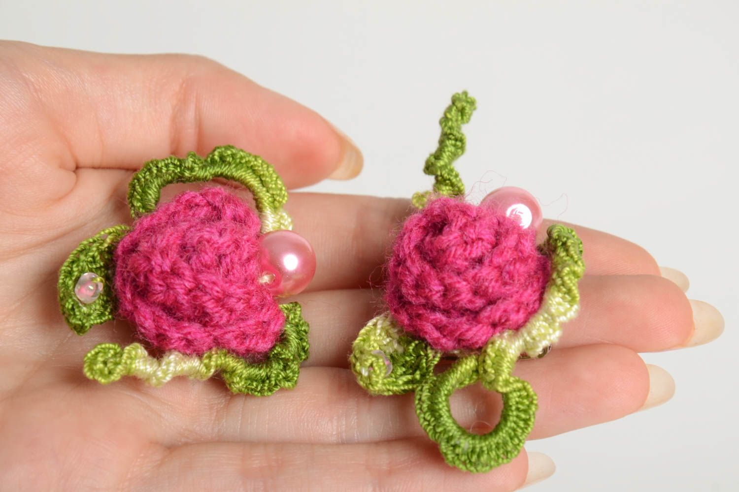 Crochet flower handmade brooches textile jewelry designer accessories for girls photo 4