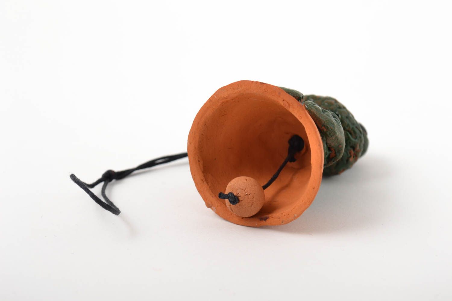 Campanello d'autore in ceramica fatto a mano a forma di rospo divertente
 foto 5