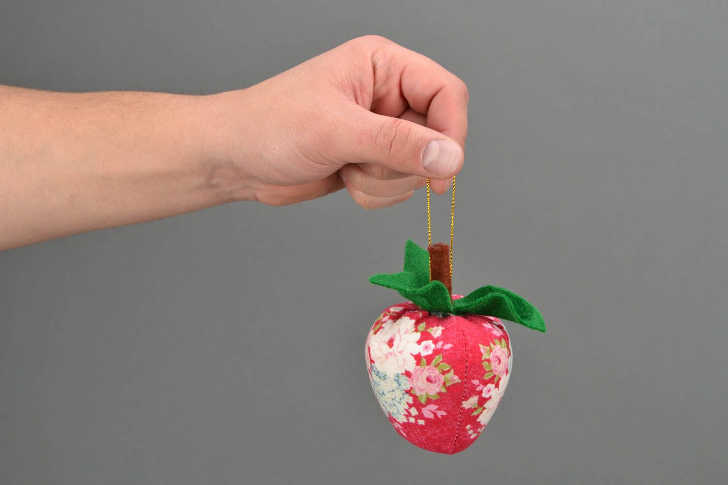 Suspension décorative en tissu faite main pomme photo 2