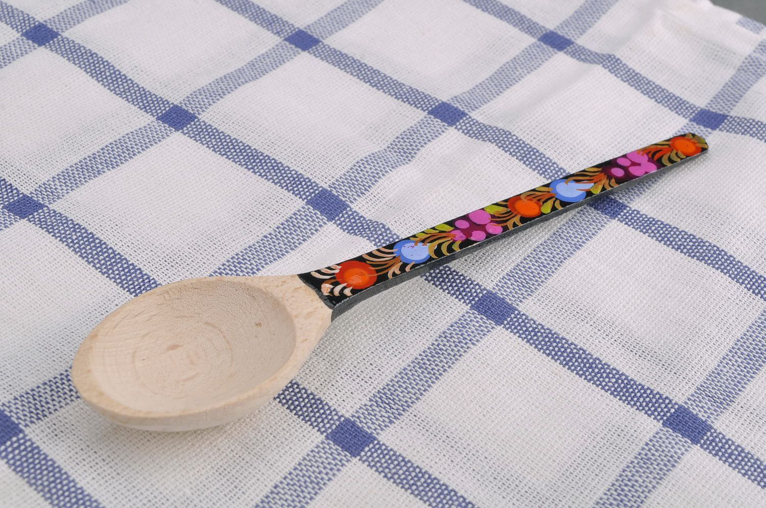 Wooden teaspoon with black handle photo 5
