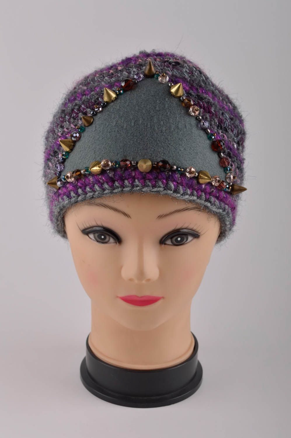 Bonnet tricot fait main Chapeau en laine hiver Vêtement pour femme cadeau photo 3