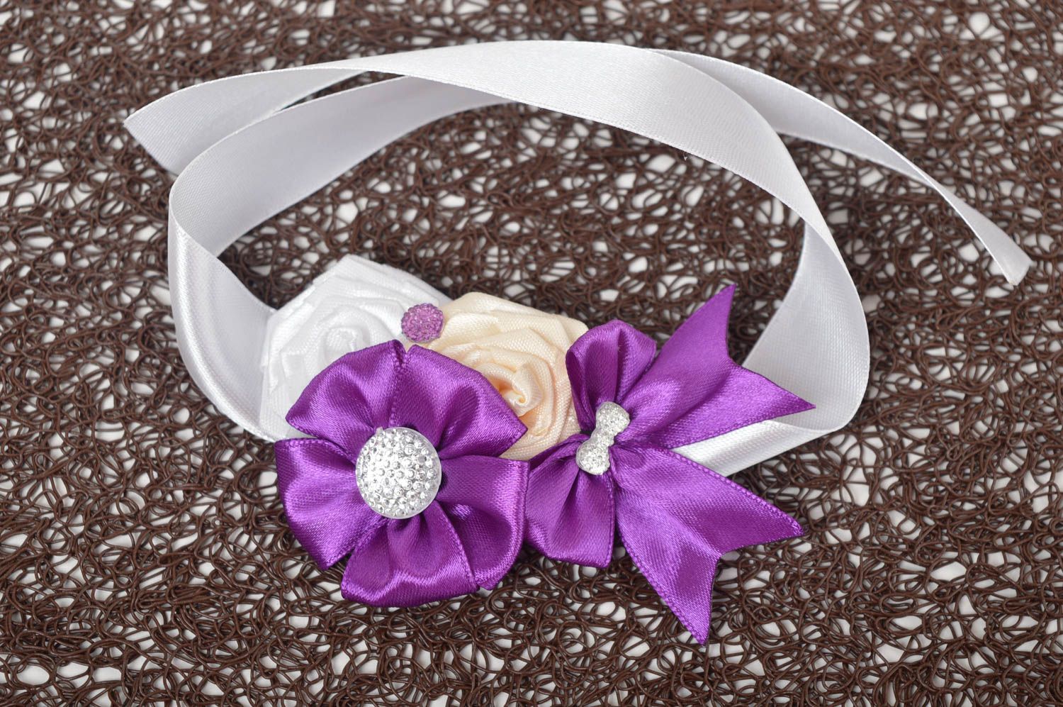 Corsage de poignet mariage fait main Bracelet en tissu Accessoire mariage photo 5