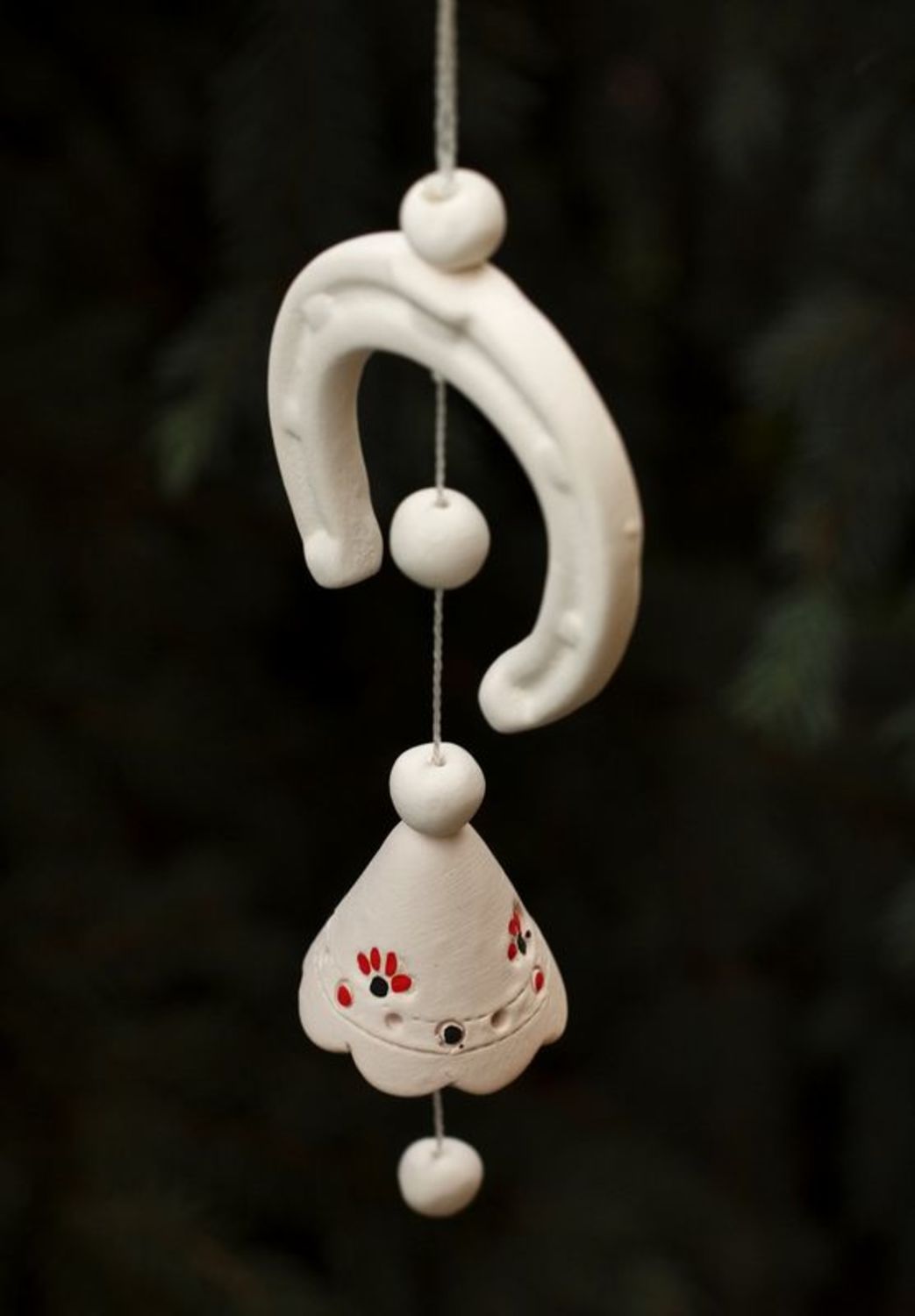 Hanging ceramic bell with horseshoe photo 2