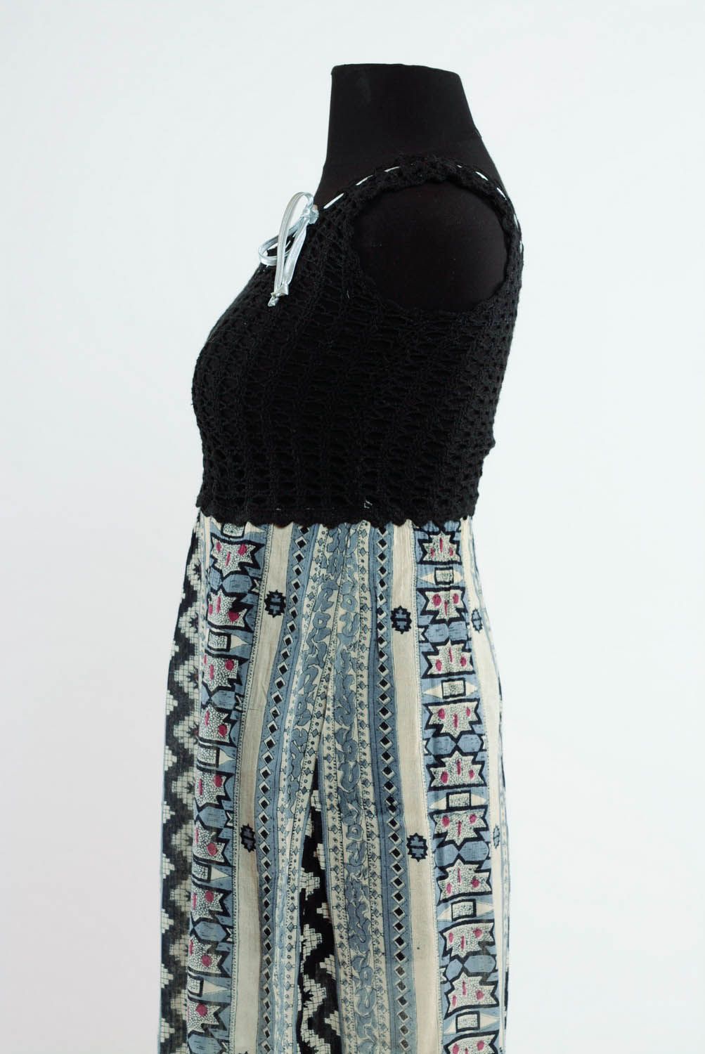 Vestido de semi-lã em croché artesanal foto 3