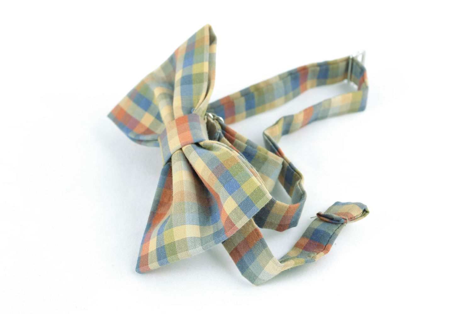 Handmade checkered bow tie photo 4