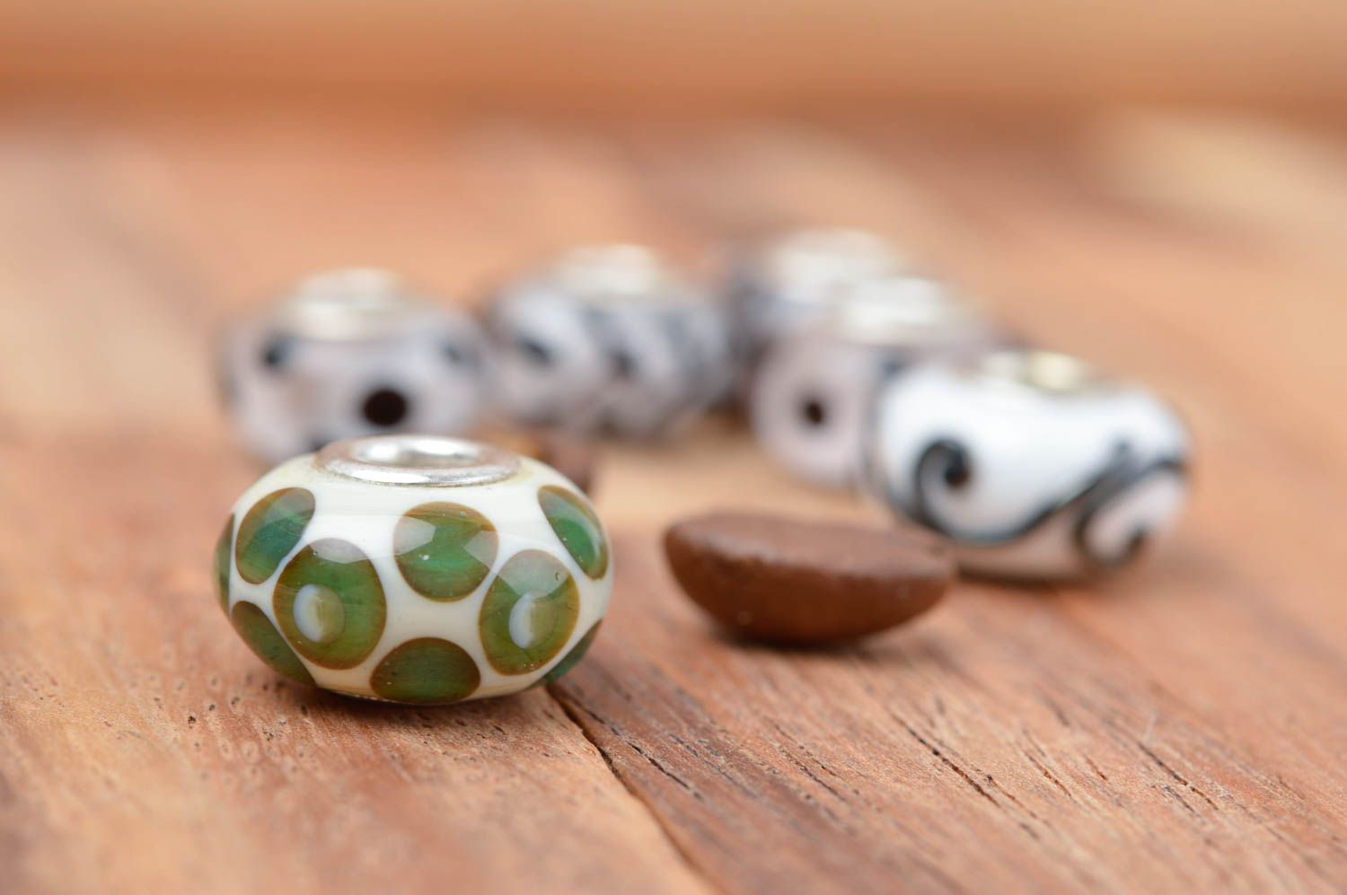 Beautiful handmade glass bead art and craft jewelry making supplies small gifts photo 1