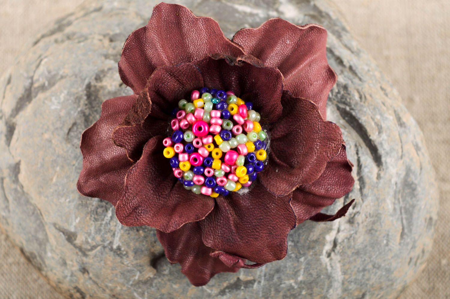 Broche hecho a mano accesorio de moda con forma de flor regalo original  foto 1