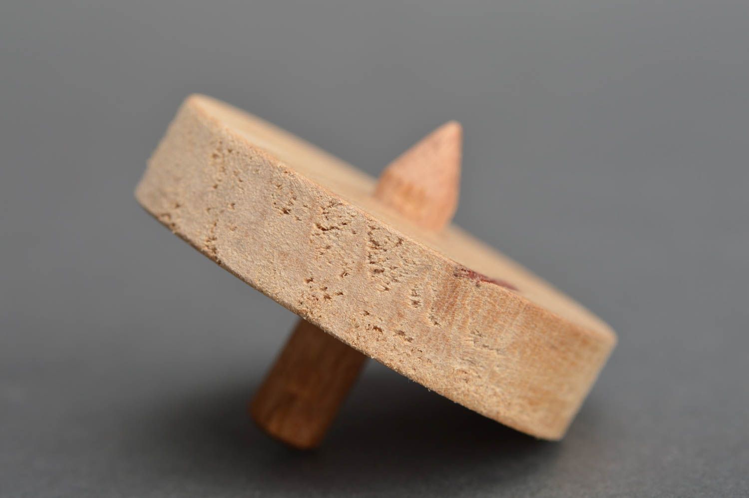 Toupie en bois faite main belle originale écologique jouet pour enfant photo 3