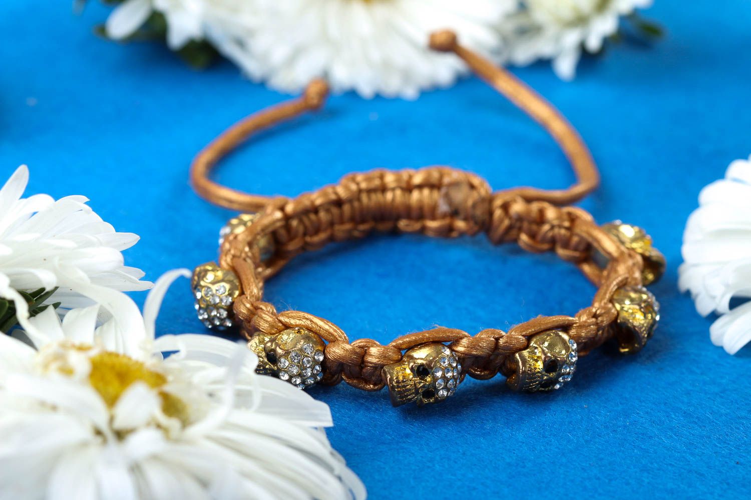 Golden color rope skull shape gold color beads strand bracelet for women photo 1