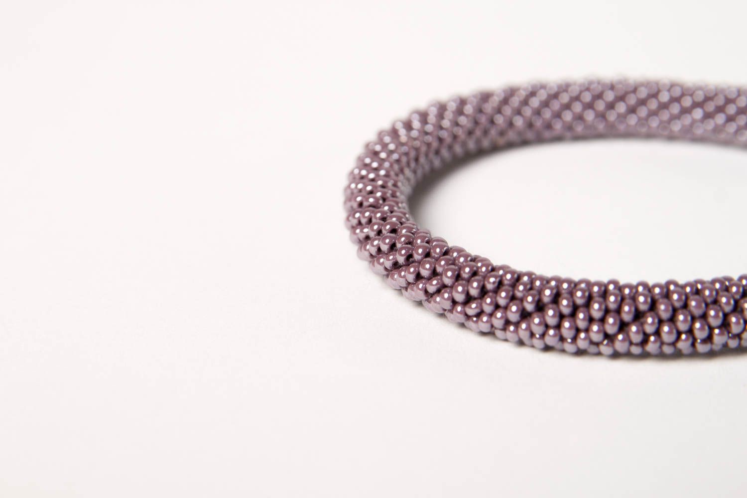 Bracelet perles rocaille Bijou fait main lilas design Accessoire femme photo 5