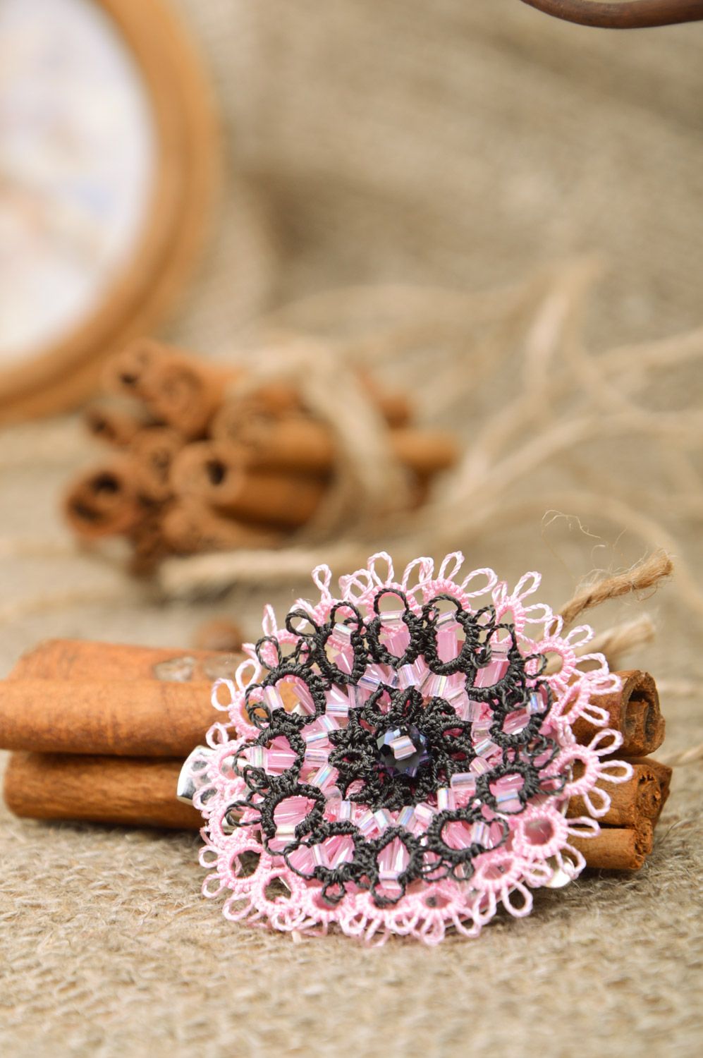 Handmade ankars tatting woven flower brooch hair clip with Czech beads photo 1