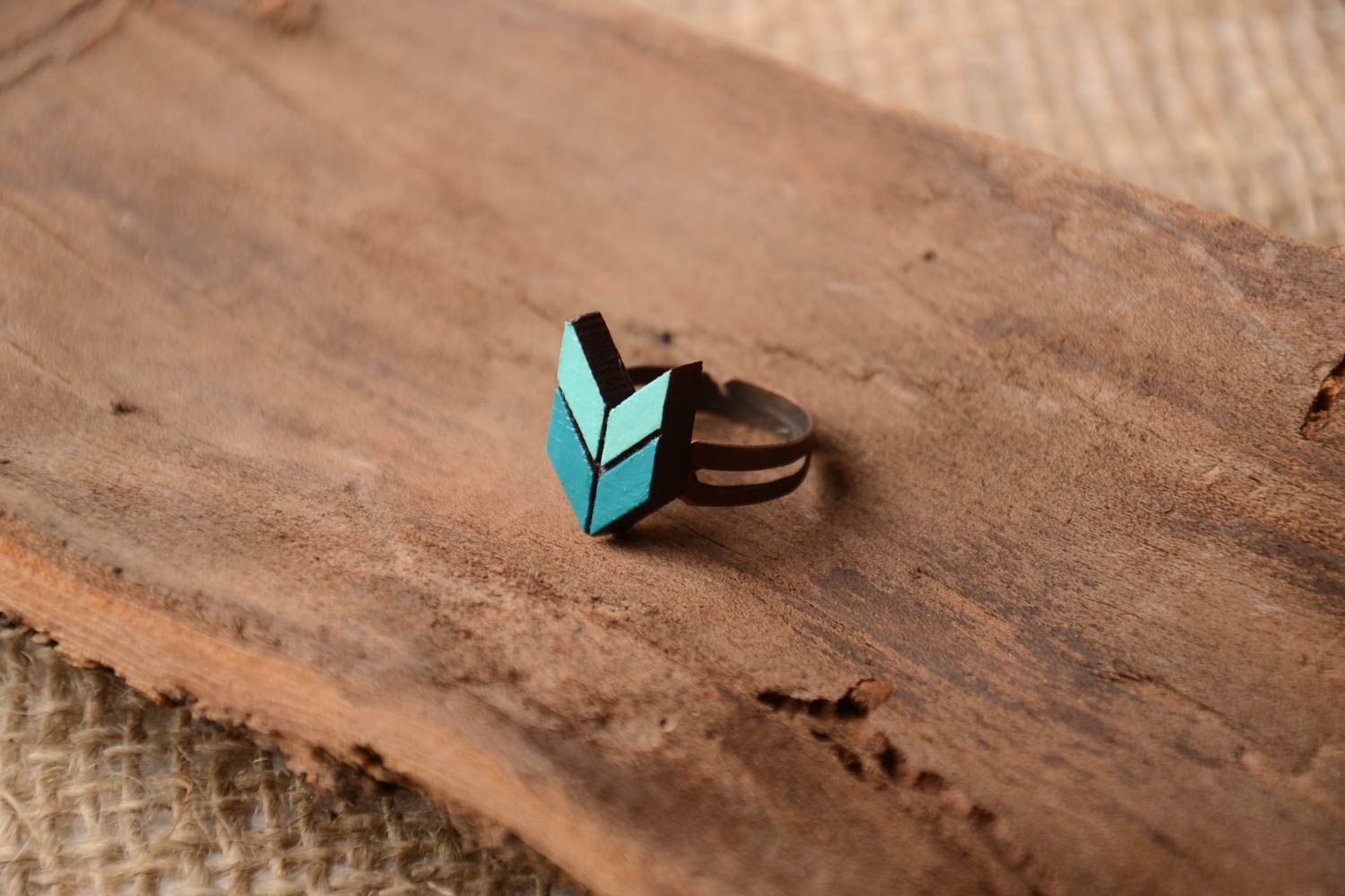 Ring aus Holz handmade Schmuck Accessoire für Frauen origineller Schmuck groß foto 1
