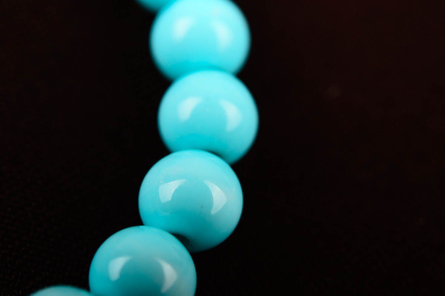 Bracelet perles fantaisie Bijou fait main bleu ciel Accessoire femme design photo 4