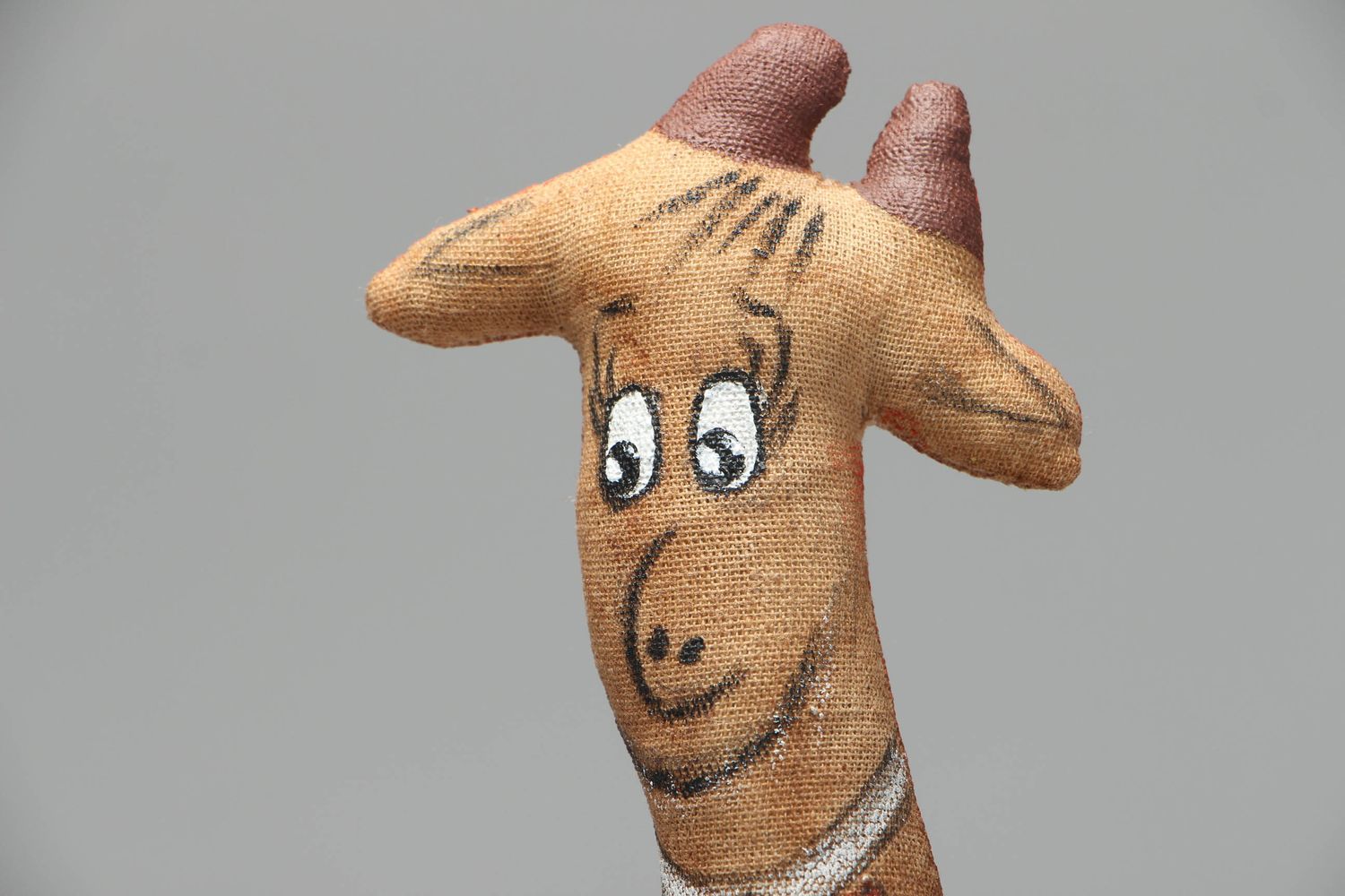 Jouet décoratif en tissu de coton fait main pour enfant en forme de bouc rêveur photo 2