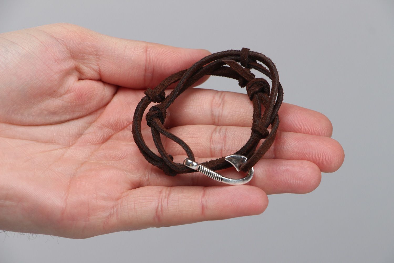 Handmade woven artificial suede wrist bracelet photo 3