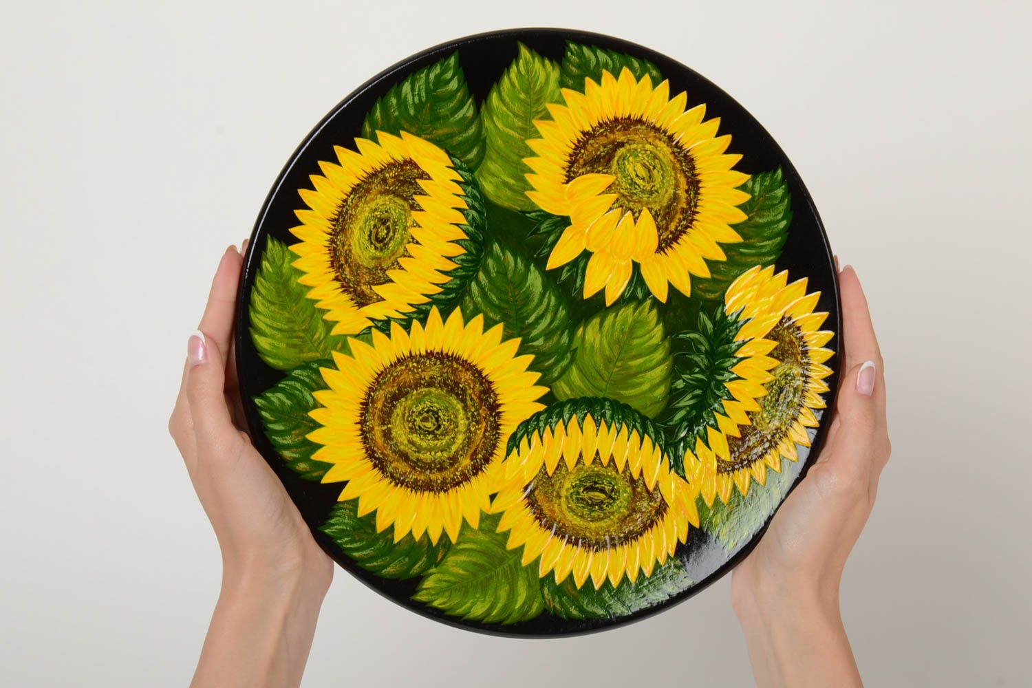 Homemade decorative dark wooden wall plate with painting Sunflowers photo 5