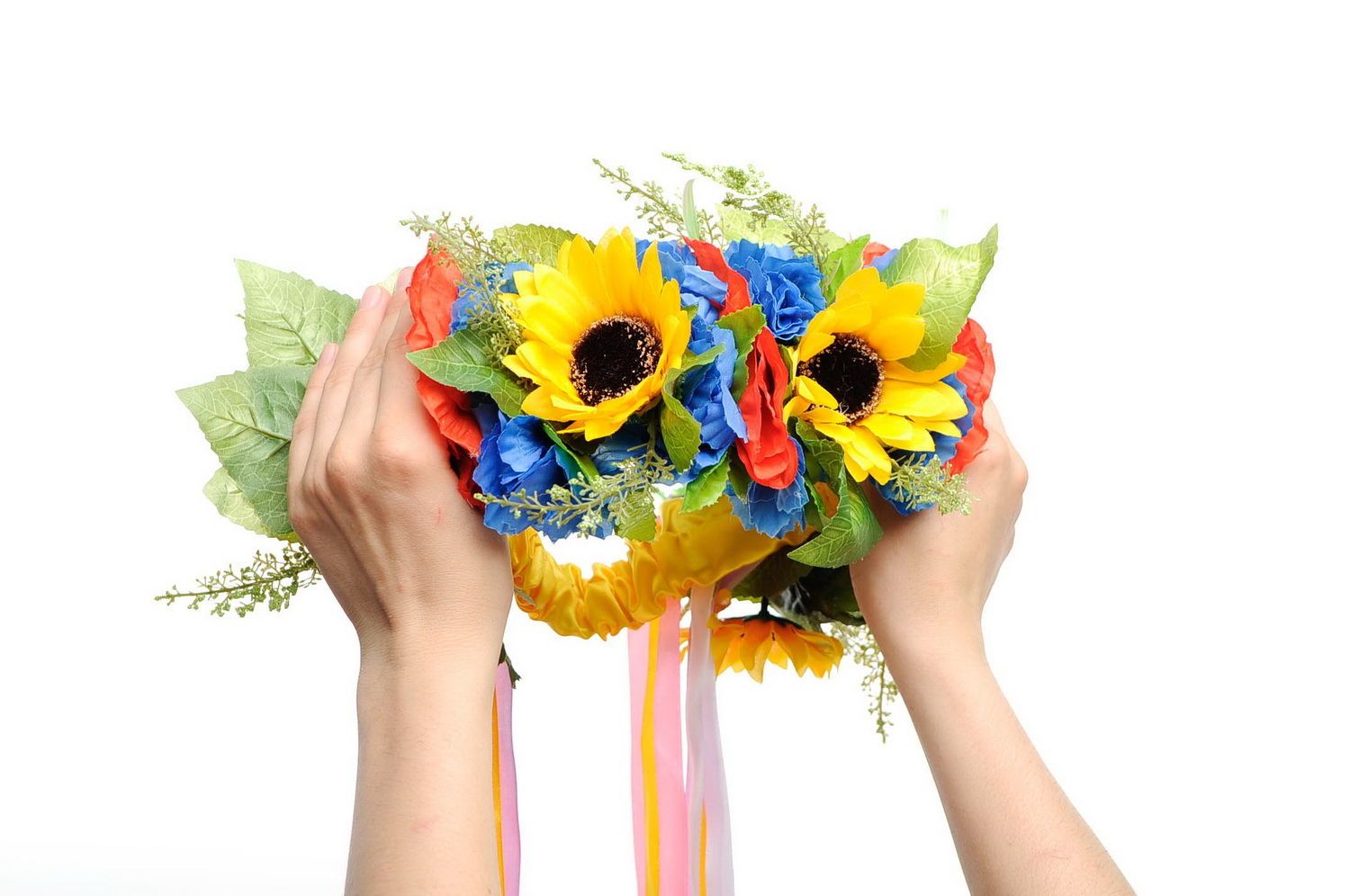 Ghirlanda con fiori diversi fatta a mano accessorio originale d'autore da donna
 foto 3