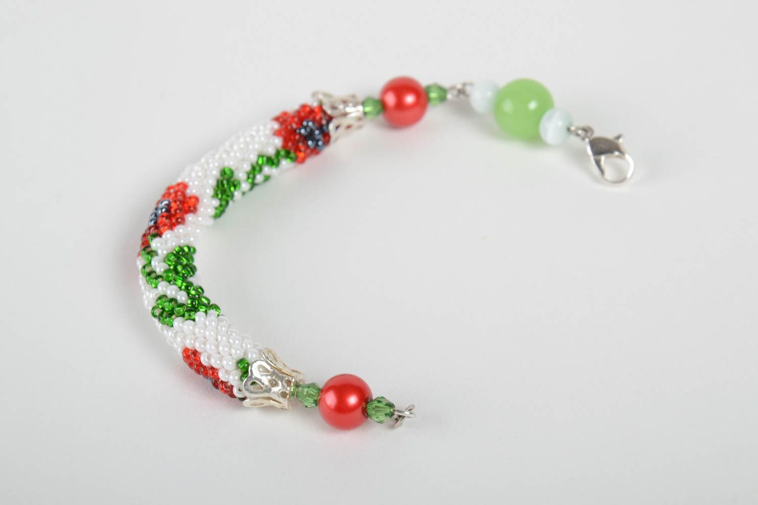 Bracelet perles de rocaille Bijou fait main Cadeau original femme blanc à motif photo 3