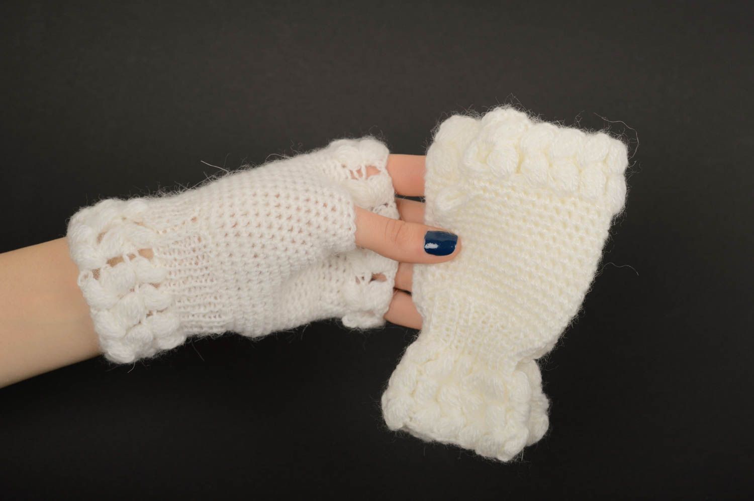 Handmade white crocheted mitts 2 stylish festive mitts beautiful accessories photo 2