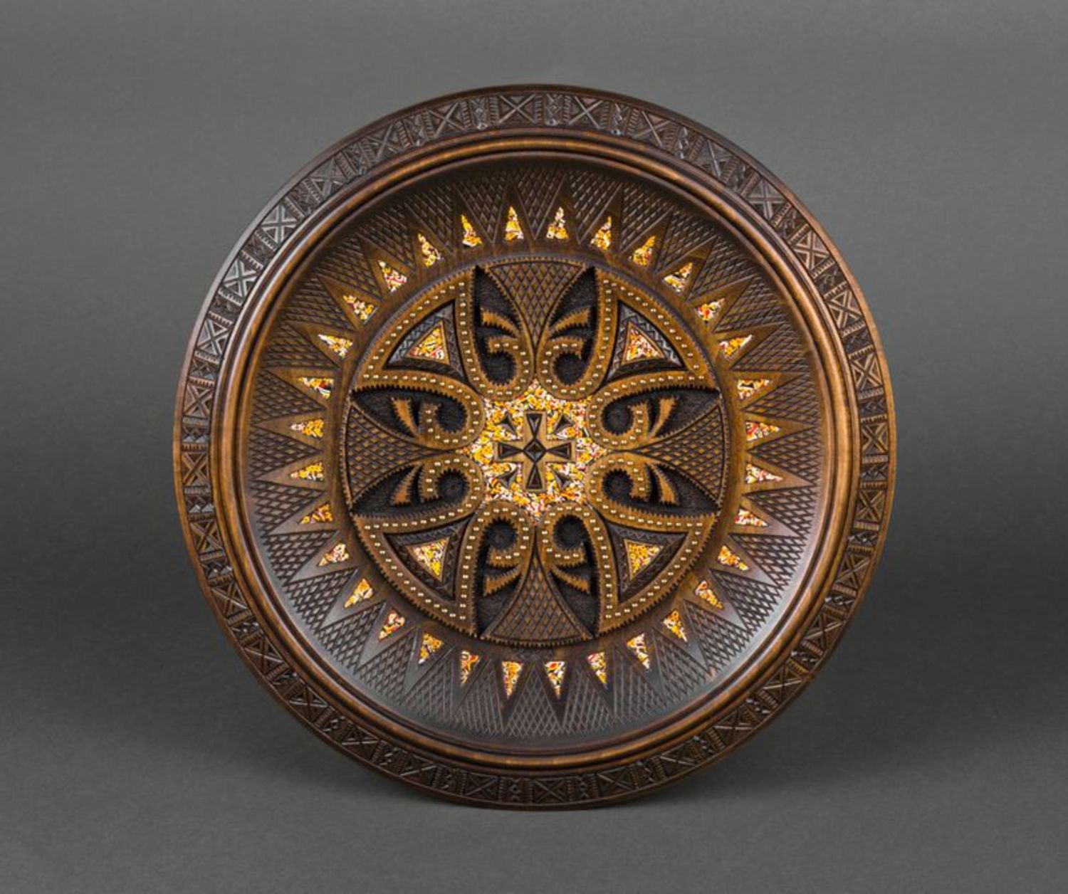 Inlaid wooden plate photo 1