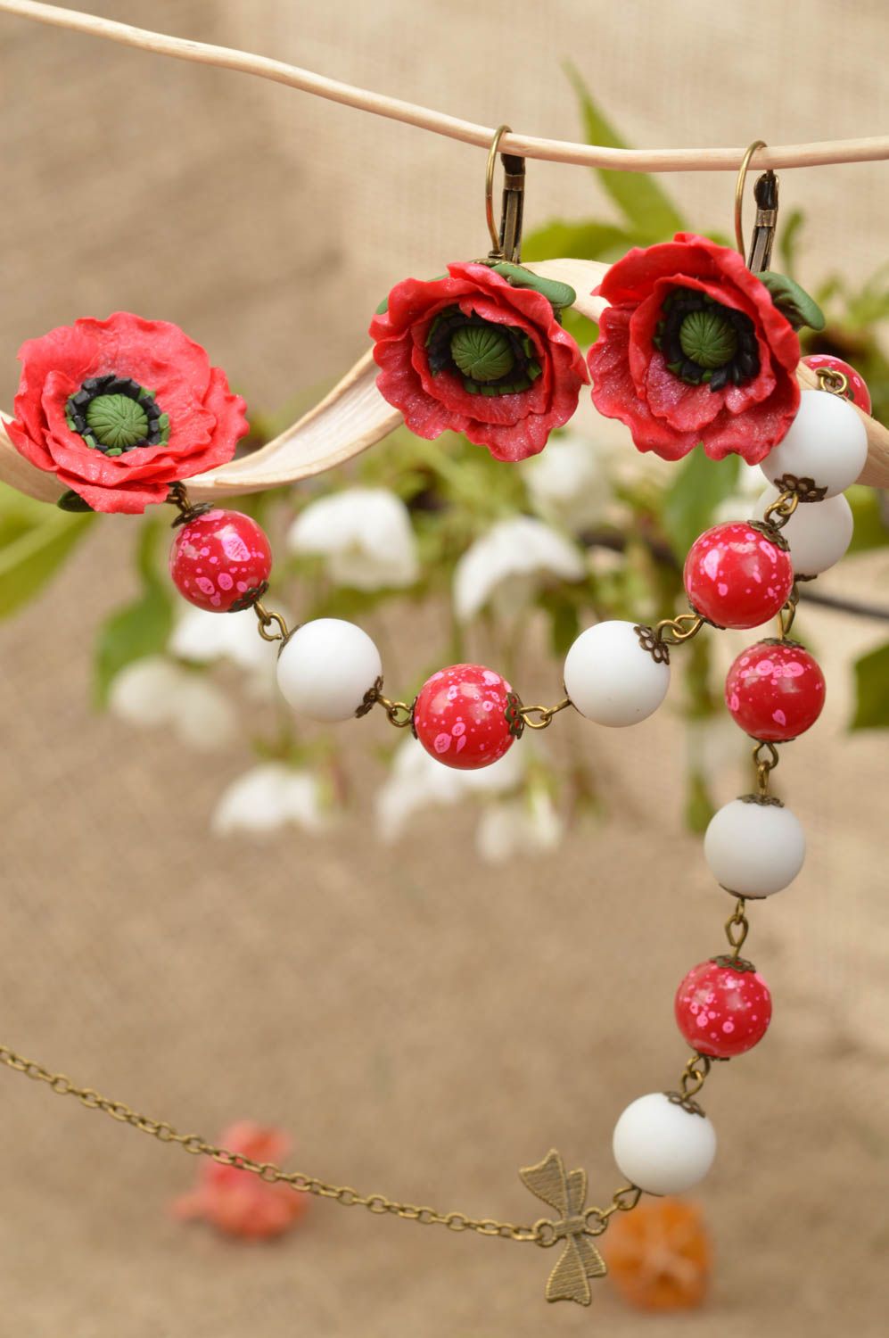 Handmade floral polymer clay jewelry set earrings and necklace with red poppies photo 1