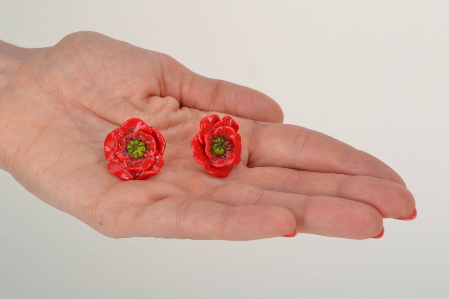 Polymer clay stud earrings in the shape of red poppies photo 2
