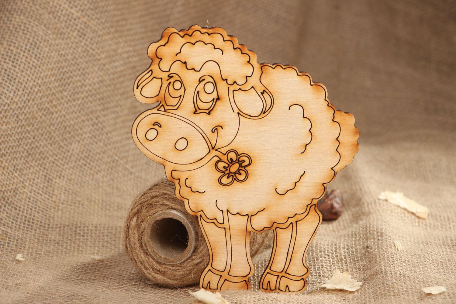 Semilavorato fatto a mano a forma di pecorella materiale da dipingere
 foto 5