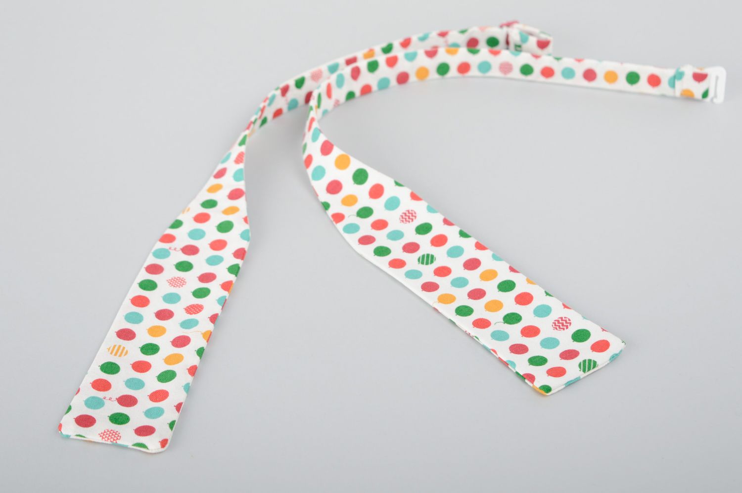 Handmade polka dot fabric bow tie photo 2