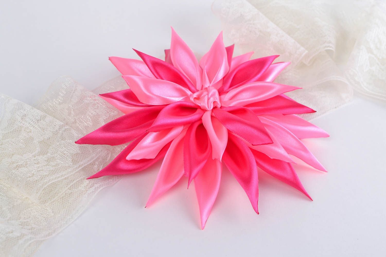 Handmade decorative hair band with bright pink volume ribbon kanzashi flower photo 1