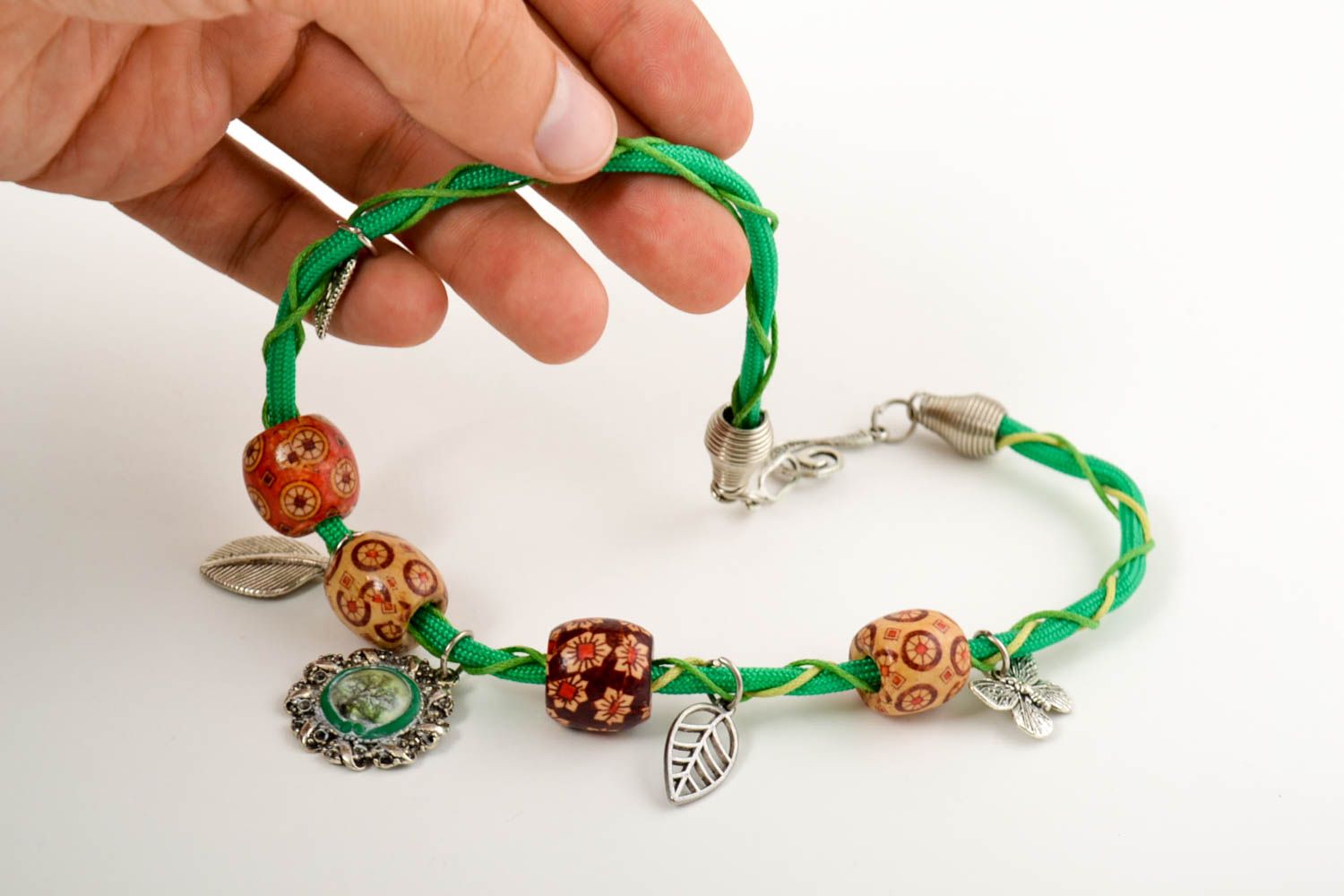 Collier en perles de bois Bijou fait main vert original Cadeau pour femme photo 5