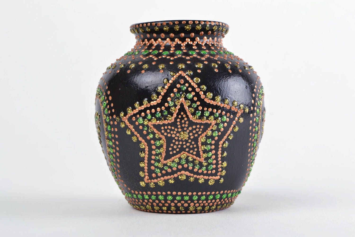 Глиняная ваза расписанная акрилом покрытая лаком ручной работы черная с узором фото 4