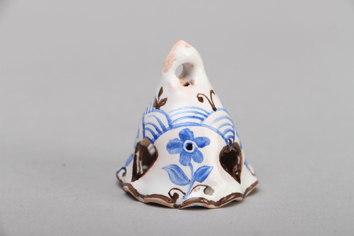 Small ceramic bell photo 1