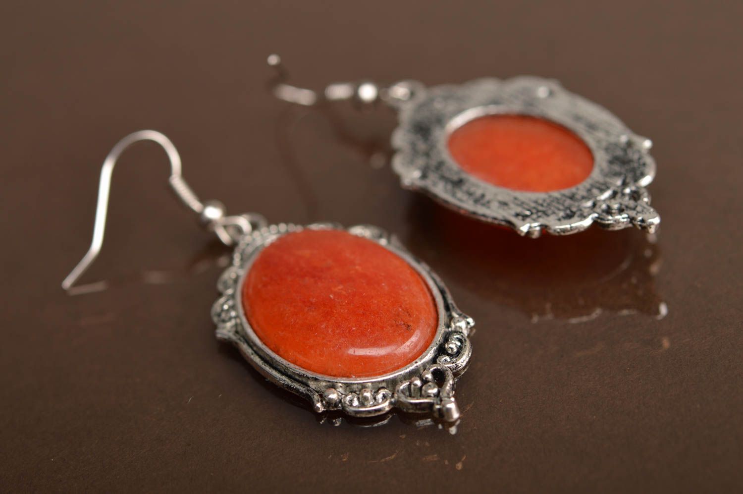 Boucles d'oreilles ovales pendantes rouges vintage faites main pour femme photo 3