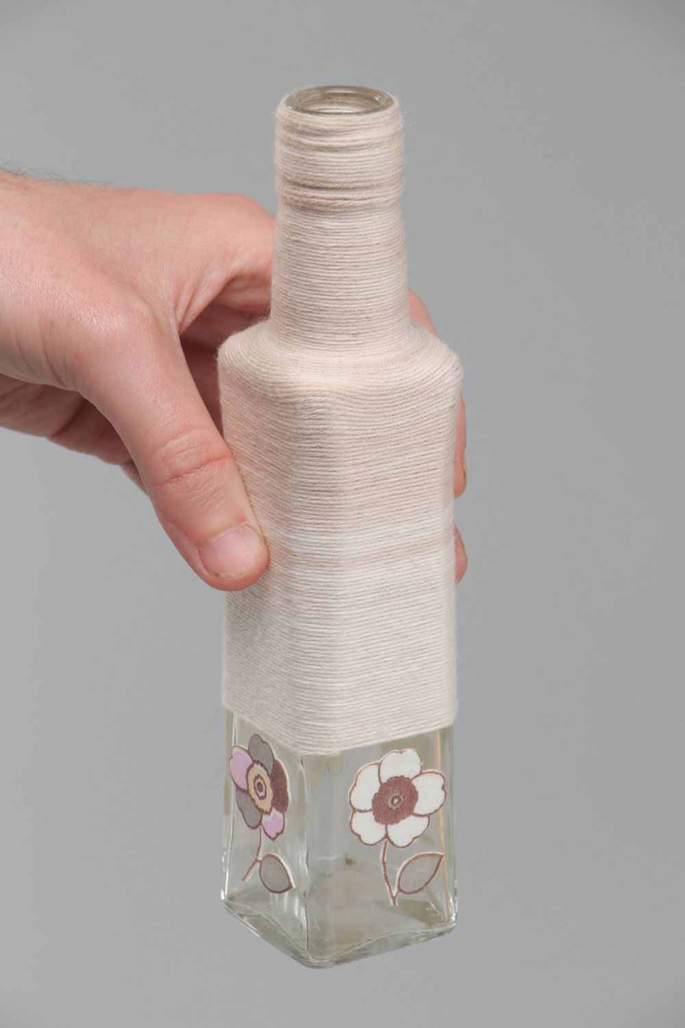 Botella decorativa de cristal artesanal envuelta en hilos de algodón 250 ml foto 5