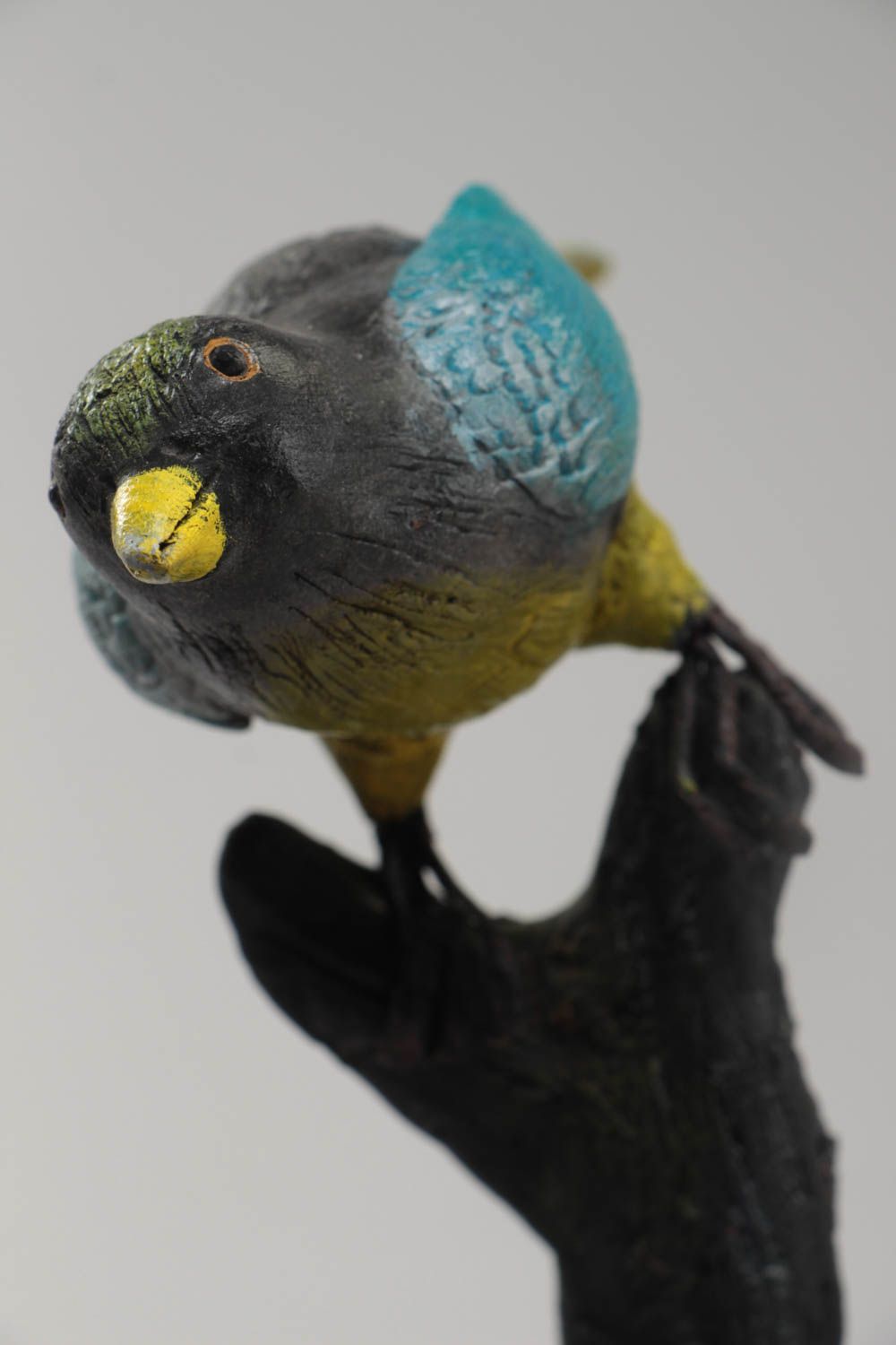 Figurine décorative en pâte polymère faite main originale Oiseau sur branche photo 3