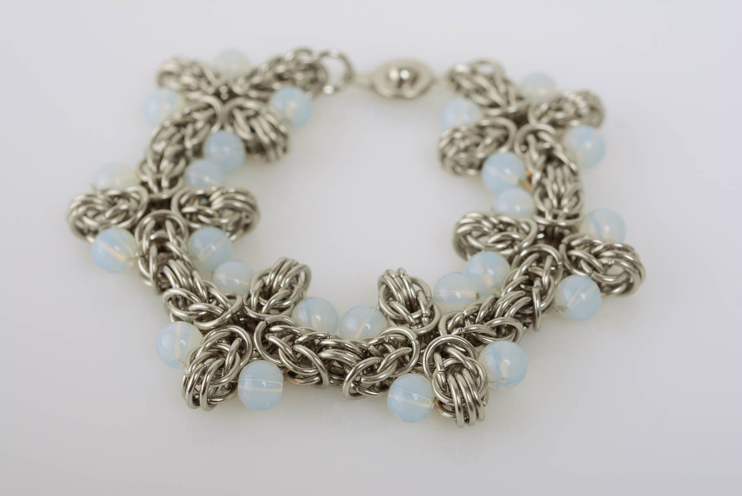 Line metal fashion cross shape bracelets with blue stones photo 1