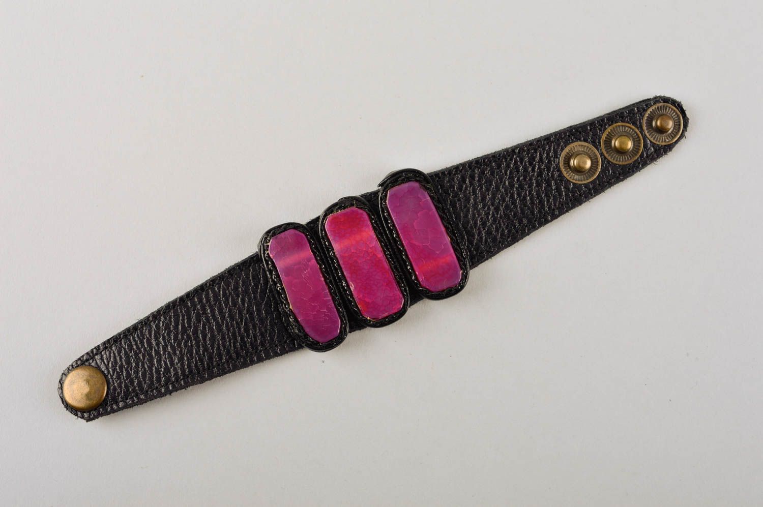 Bracelet cuir Bijoux fait main design de créateur Accessoires cuir noir photo 4