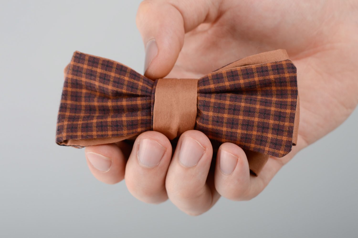 Two-sided checkered fabric bow tie photo 4