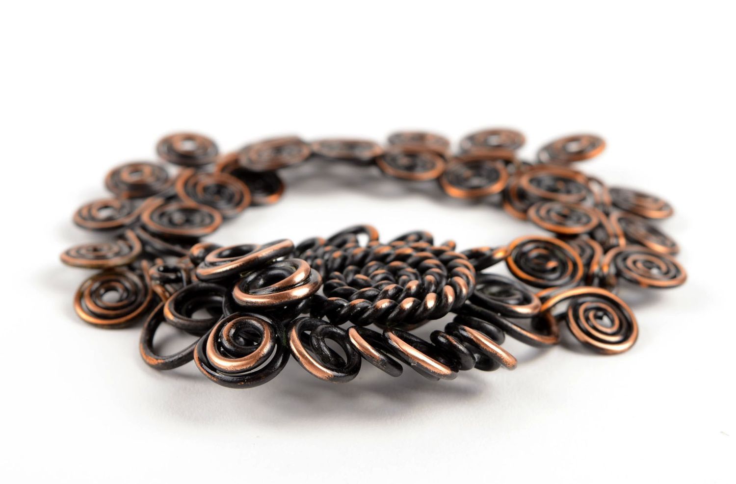 Bracelet large Bijou fait main en cuivre design de créateur Cadeau femme photo 3